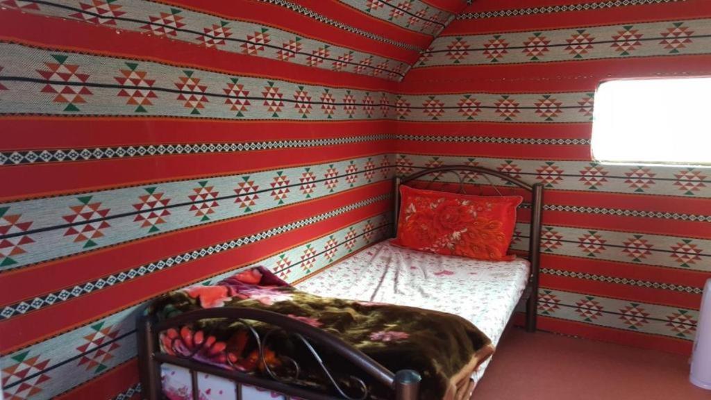 Bedouin Family Camp Hotel วาดิรัม ภายนอก รูปภาพ