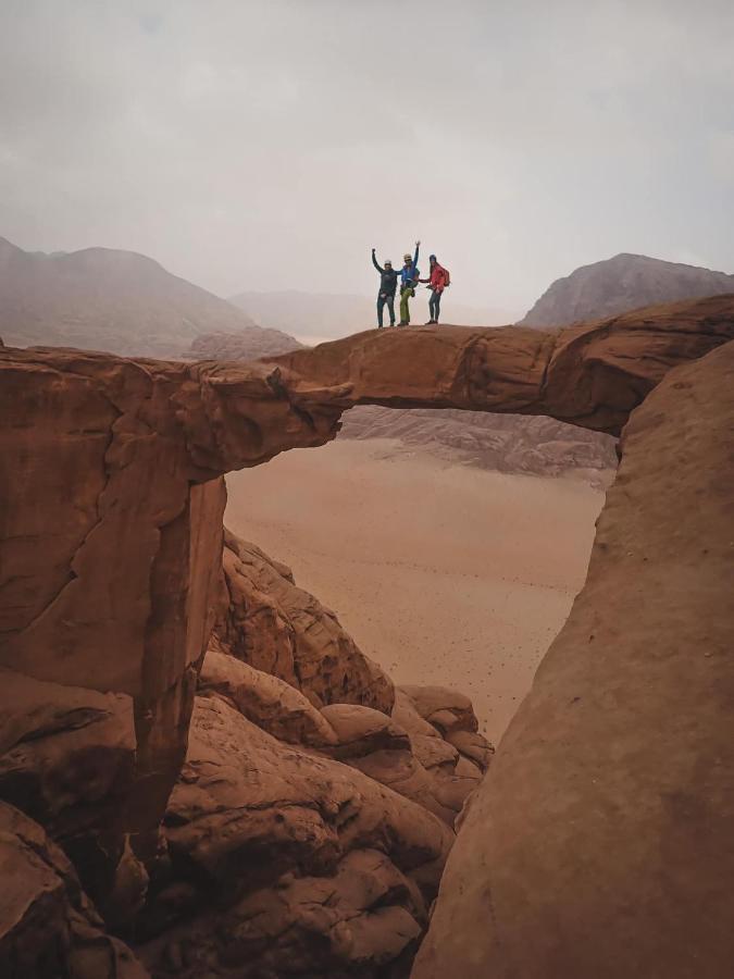 Bedouin Family Camp Hotel วาดิรัม ภายนอก รูปภาพ