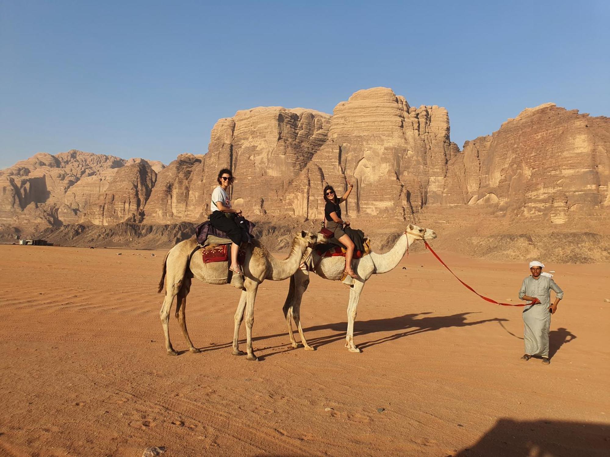 Bedouin Family Camp Hotel วาดิรัม ภายนอก รูปภาพ
